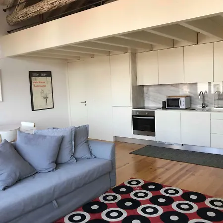 S.lazaro Flat